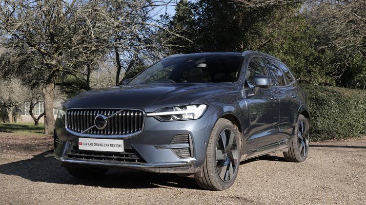VOLVO XC60 ESTATE 2.0 T8 [455] RC PHEV Ultimate Bright 5dr AWD Gtron